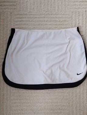 Nike White Skort with Black Edge Trim